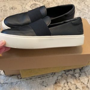 UGG women’s Chayze slip on sneaker